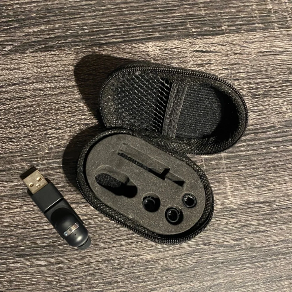 Mini Bluetooth Wireless Headphone Earbud Single In Ear Headset Charger & Case